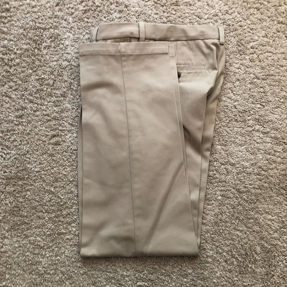 Haggar Khaki Pants - Picture 3 of 6